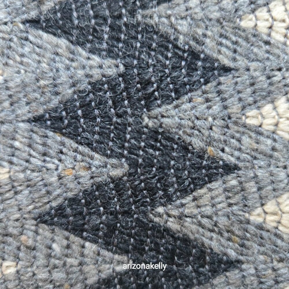 Missoni WOOL grey zig zag scarf - Picture 5 of 15